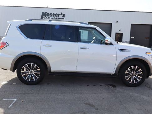 Used 2020 Nissan Armada SL w/ Premium Package image 9