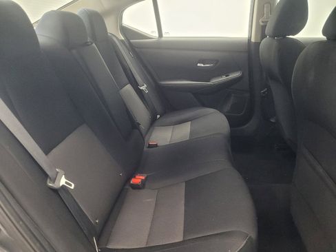 Used 2021 Nissan Sentra SV FWD image 19