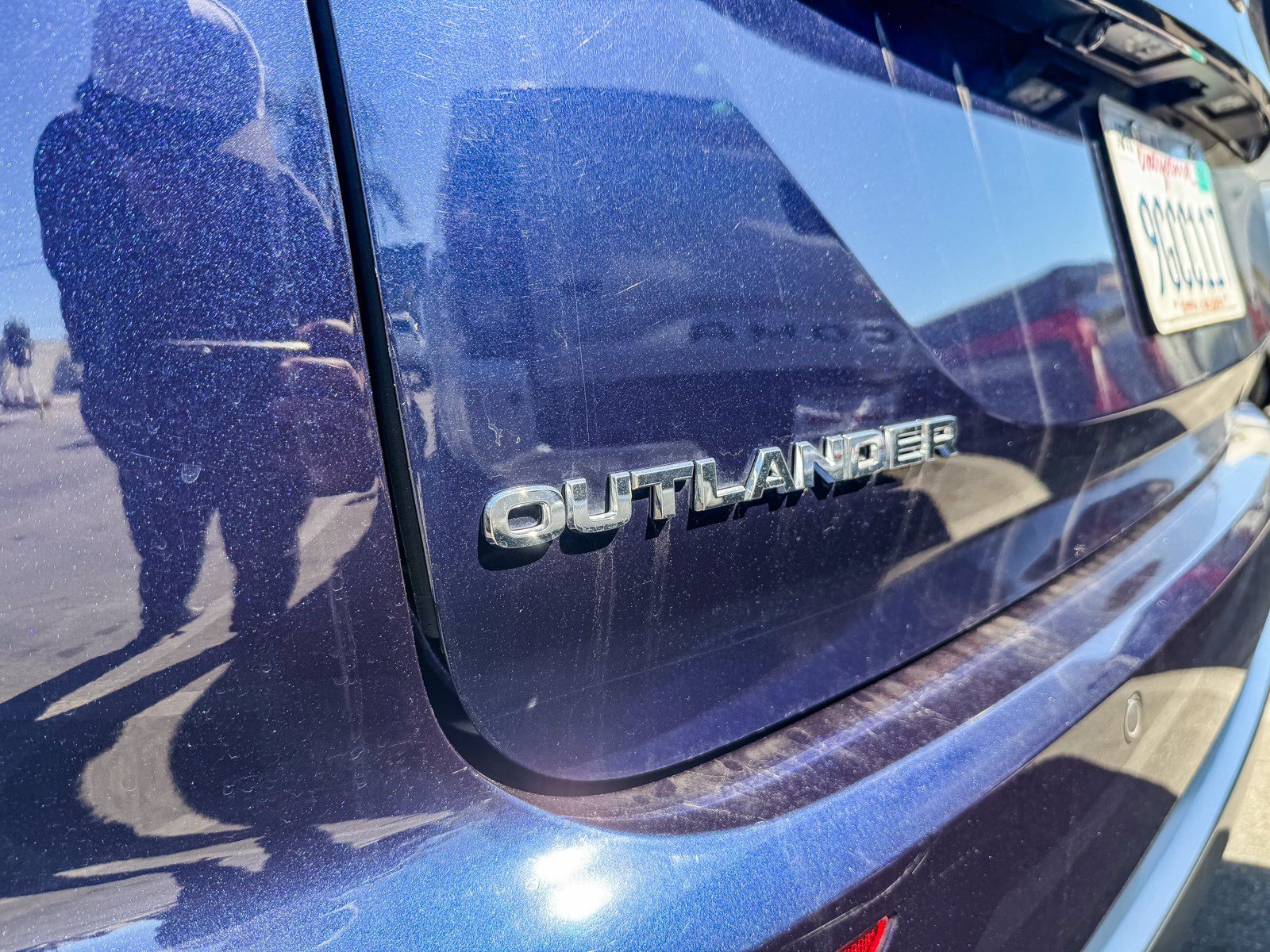 Used 2023 Mitsubishi Outlander SE AWD/4WD image 13