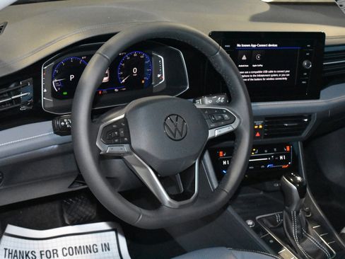 New 2026 Volkswagen Jetta SEL image 2