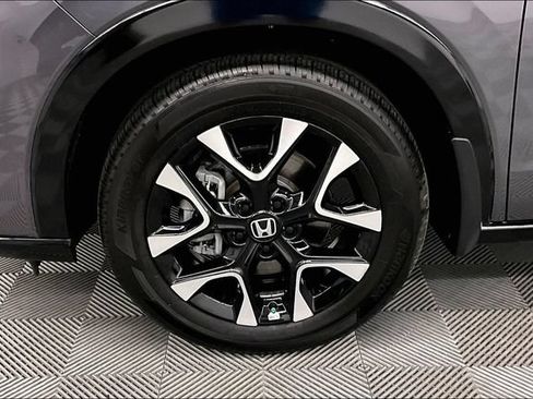 Used 2026 Honda HR-V EX-L image 10