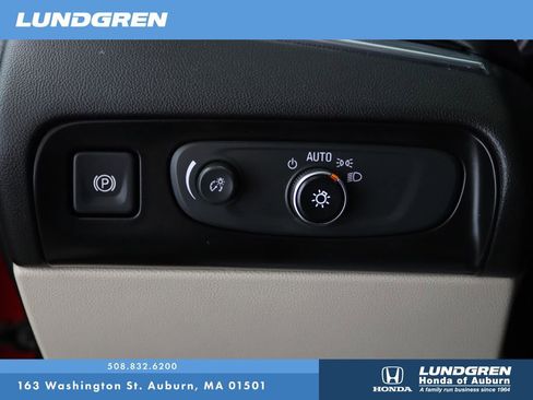 Used 2018 Buick Enclave Premium w/ Experience Buick Package AWD/4WD image 32