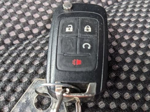 Used 2017 Chevrolet Equinox LT w/ Convenience Package AWD/4WD image 32