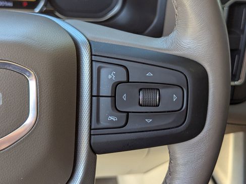 Used 2021 GMC Yukon Denali w/ Denali Ultimate Package image 38