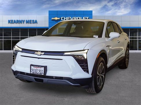 Used 2026 Chevrolet Blazer EV LT image 3