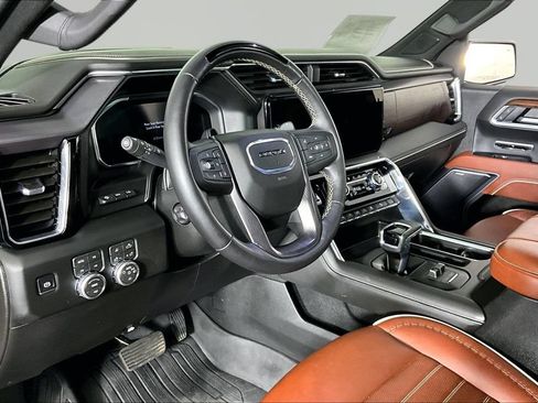 Certified 2026 GMC Sierra 1500 Denali Ultimate AWD/4WD image 15