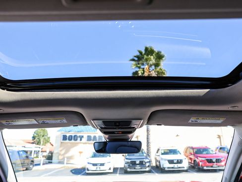 Certified 2025 Honda HR-V EX-L image 7