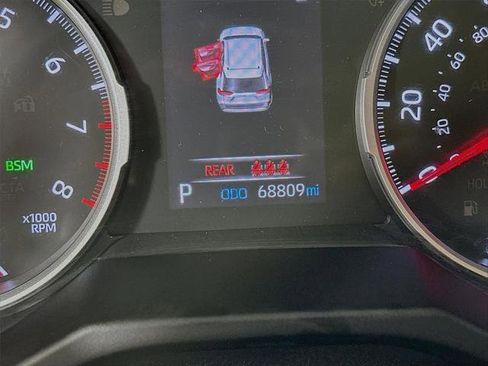 Certified 2019 Toyota RAV4 XLE Premium image 13