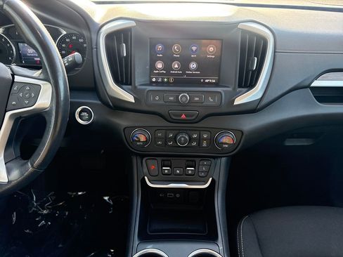 Used 2020 GMC Terrain SLE w/ Driver Convenience Package AWD/4WD image 17