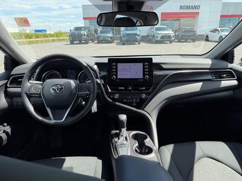 Used 2023 Toyota Camry LE FWD image 10