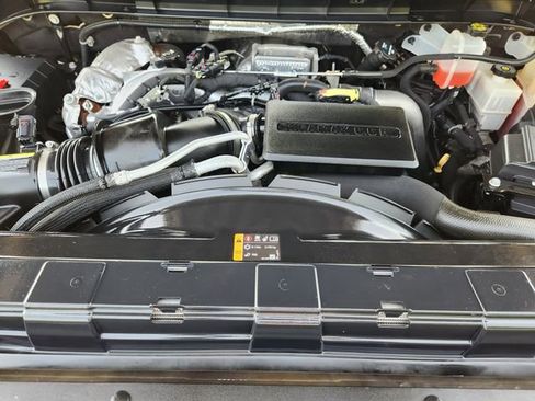 Used 2021 GMC Sierra 2500 AT4 w/ AT4 Premium Plus Package AWD/4WD image 32