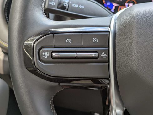 Used 2026 Chevrolet Colorado ZR2 AWD/4WD image 26