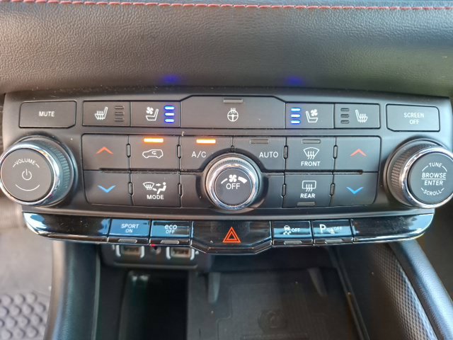 Used 2021 Dodge Durango R/T w/ Blacktop Package RWD image 27
