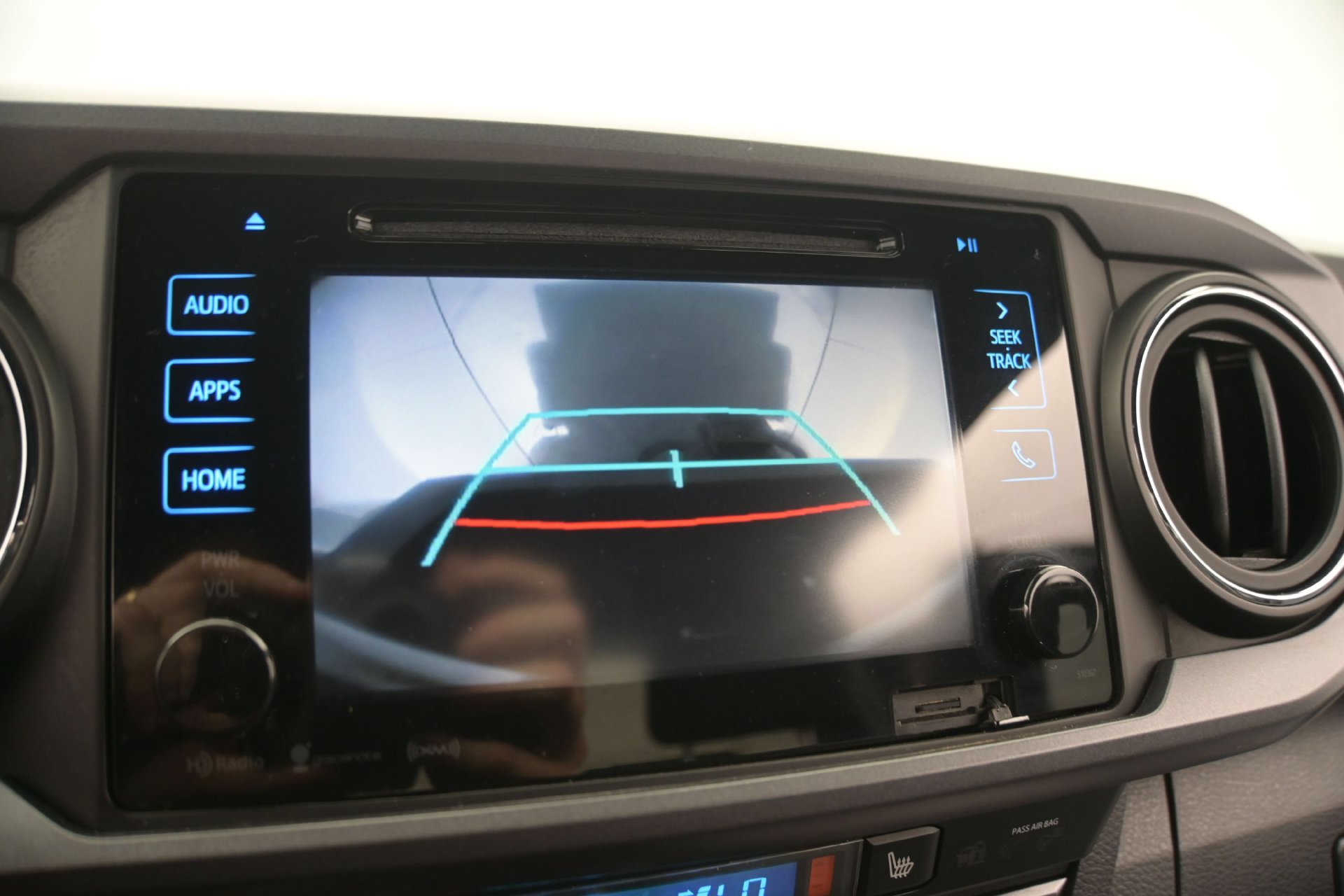 Used 2019 Toyota Tacoma TRD Off-Road AWD/4WD image 23