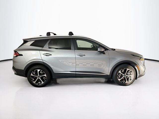 Certified 2024 Kia Sportage EX AWD/4WD image 4