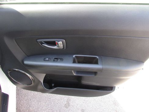 Used 2011 Kia Soul + w/ Audio Pkg image 36