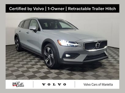 Used 2025 Volvo V60 B5 Cross Country Plus