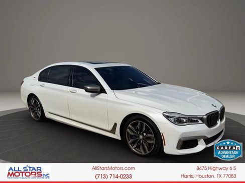 Used 2018 BMW M760i xDrive AWD/4WD image 1
