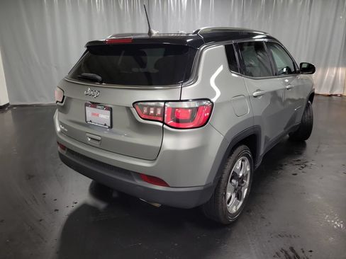 Used 2020 Jeep Compass Limited AWD/4WD image 9