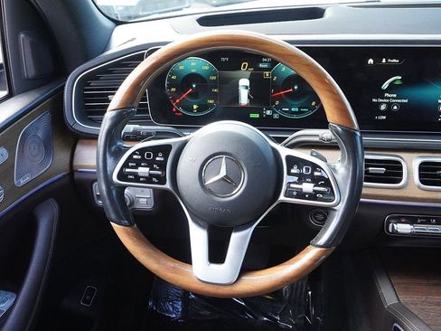 Used 2021 Mercedes-Benz GLS 450 4MATIC image 48