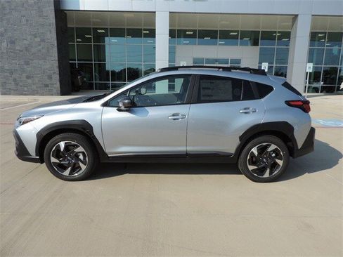 New 2025 Subaru Crosstrek 2.5i Limited w/ Crosstrek Mirror Package image 8