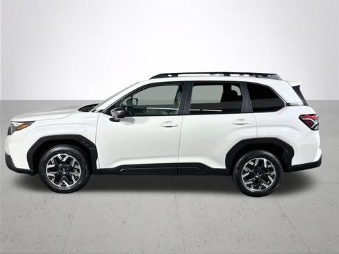 Certified 2026 Subaru Forester Premium AWD/4WD image 10