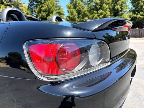 Used 2000 Honda S2000 image 29
