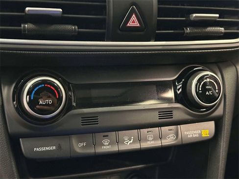 Used 2018 Hyundai Kona Ultimate image 20