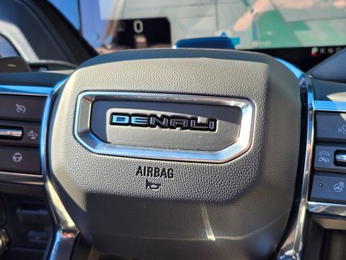 New 2026 GMC Yukon XL Denali w/ Denali Reserve Package image 34