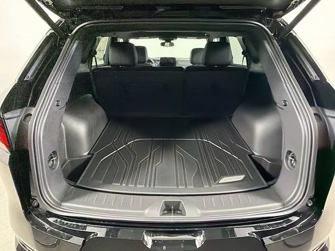New 2026 Chevrolet Blazer RS w/ LPO, Floor Liner Package AWD/4WD image 22