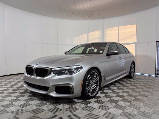 Used 2019 BMW M550i xDrive w/ Dynamic Handling Package AWD/4WD image 3