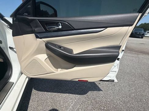 Used 2019 Nissan Maxima Platinum w/ Illumination Package FWD image 14