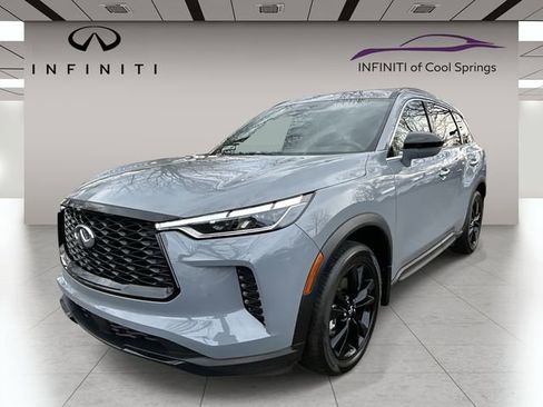 Used 2025 INFINITI QX60 Luxe w/ Black Edition image 3