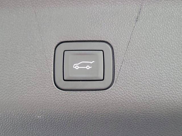 Certified 2026 Cadillac Escalade Platinum Sport w/ LPO, ONYX Package AWD/4WD image 12
