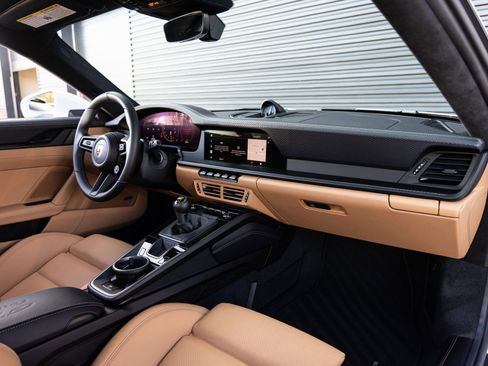 Certified 2026 Porsche 911 GT3 image 33