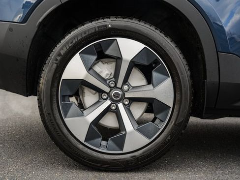 New 2026 Volvo XC40 B5 Plus w/ Protection Package Premier image 19