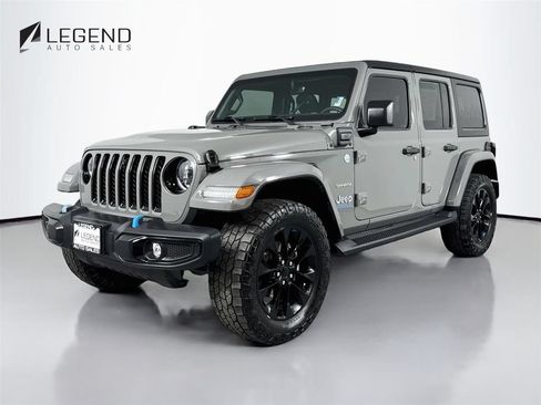 Used 2023 Jeep Wrangler Unlimited Sahara AWD/4WD image 1
