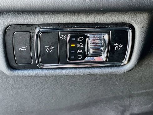 Used 2023 Lincoln Aviator Reserve w/ Equipment Group 201A AWD/4WD image 10