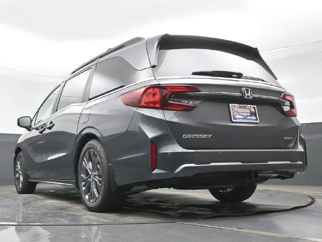 New 2027 Honda Odyssey Touring image 21