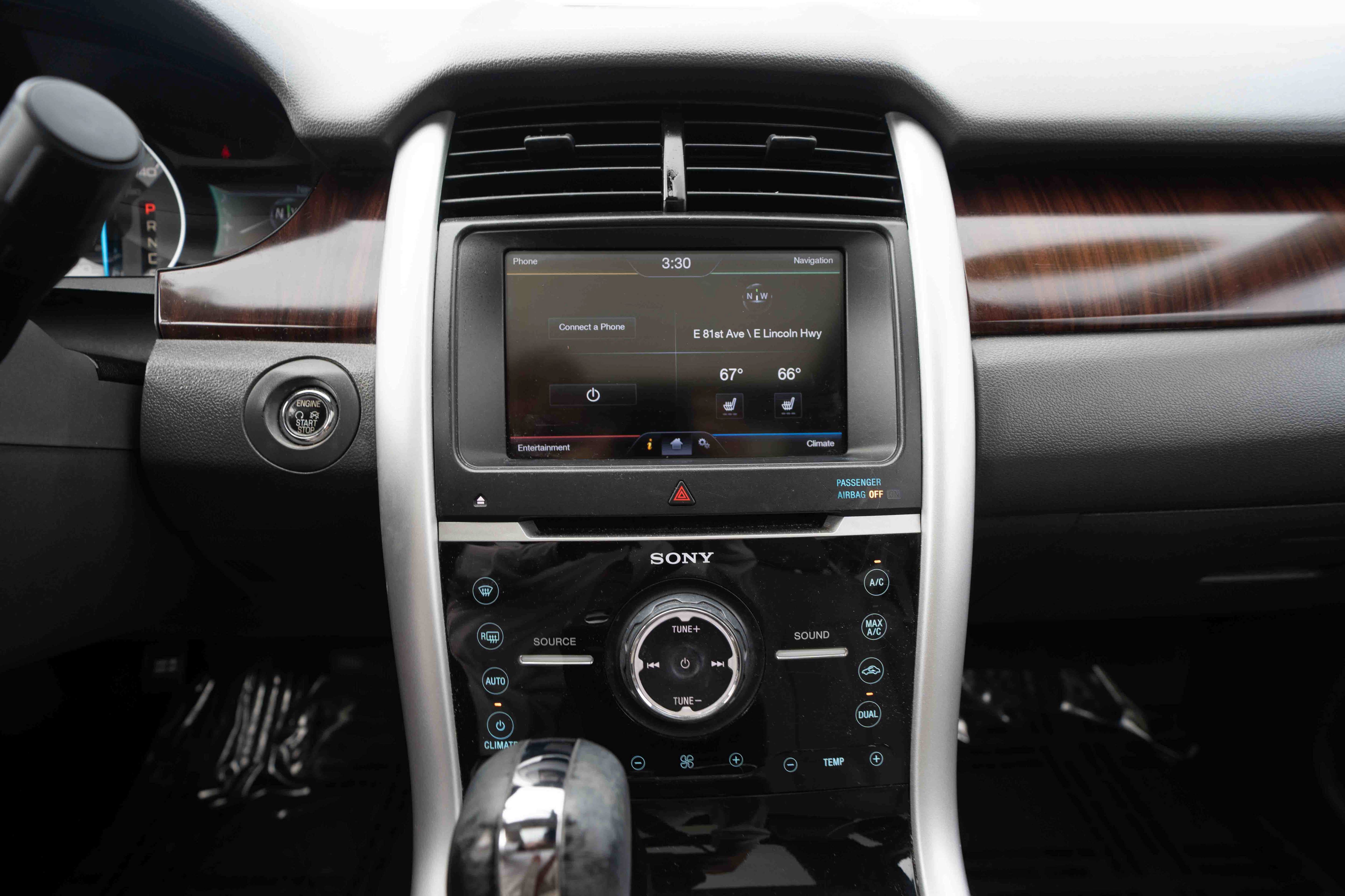 Used 2013 Ford Edge Limited FWD image 17
