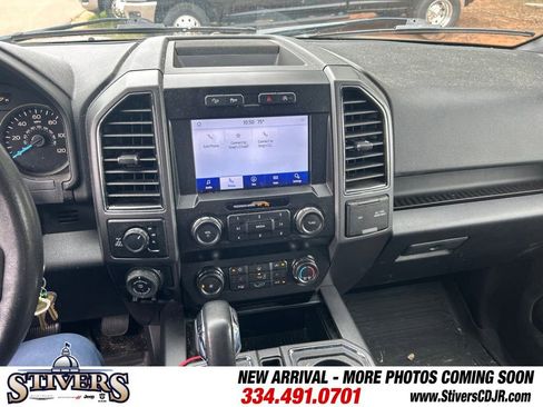 Used 2020 Ford F150 XLT w/ Equipment Group 302A Luxury AWD/4WD image 13