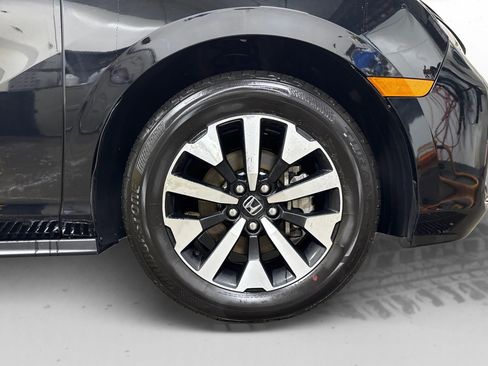 Used 2025 Honda Odyssey EX-L image 27