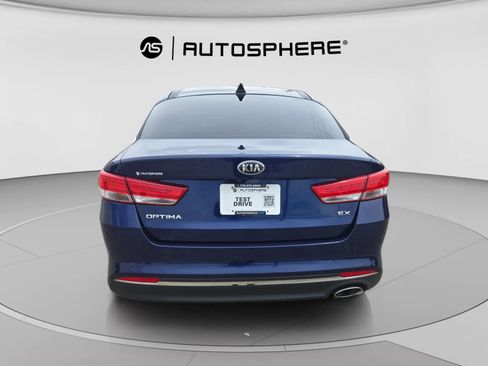 Used 2018 Kia Optima EX w/ Technology Package FWD image 8