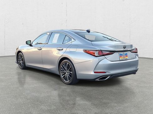 Used 2023 Lexus ES 350 w/ Premium Package image 7