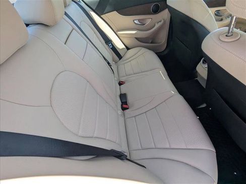 Used 2019 Mercedes-Benz C 300 4MATIC Sedan image 18
