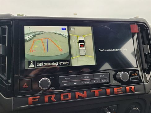 New 2026 Nissan Frontier Pro-X w/ Pro-X Convenience Package image 9