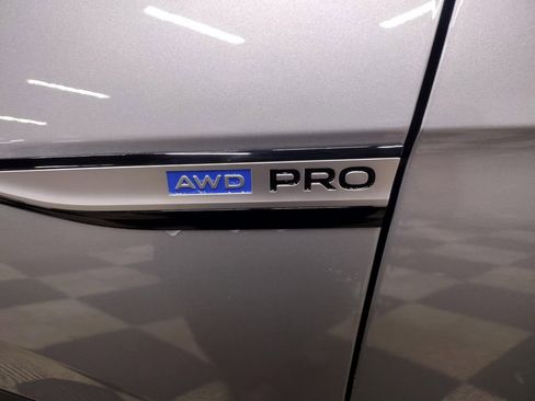New 2026 Volkswagen ID.4 Pro AWD/4WD image 6