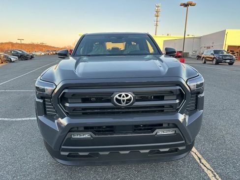 New 2026 Toyota Tacoma SR5 image 8