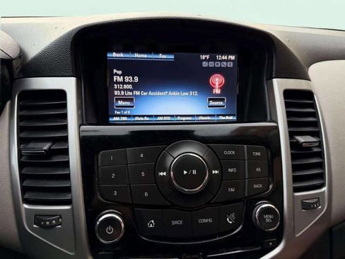 Used 2013 Chevrolet Cruze Eco image 22