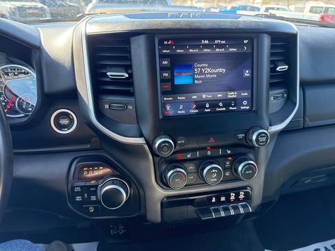 Used 2021 RAM 1500 Big Horn image 14